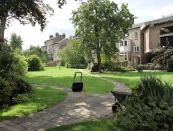 Darwin Extended Garden